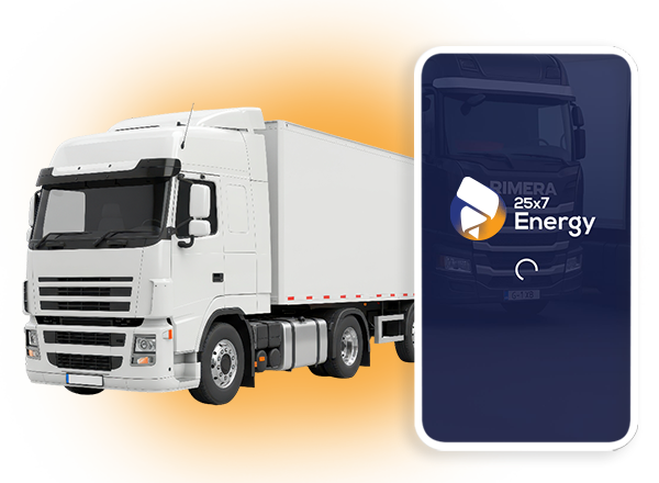 Un camión blanco de transporte de carga con un tráiler, junto a la pantalla de un teléfono móvil mostrando la aplicación '25x7 Energy'. La imagen simboliza la integración de vehículos pesados con una app para flotas Colombia diseñada para la gestión de flotas y el transporte empresarial.